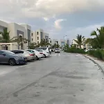 Hawana Salalah Lagoon Beach Apartment